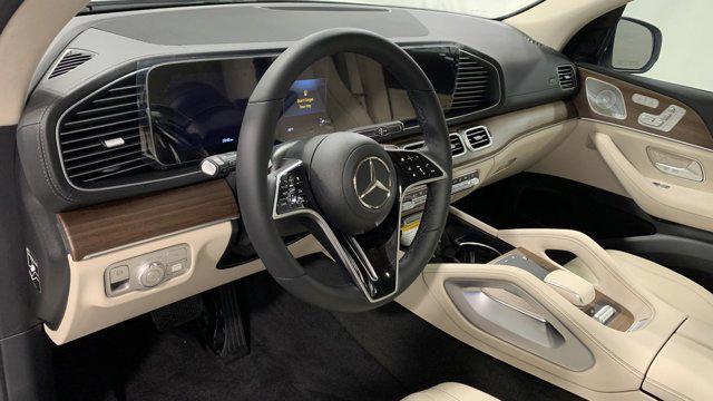 new 2025 Mercedes-Benz GLS 450 car, priced at $91,800