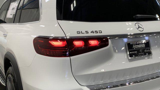 new 2025 Mercedes-Benz GLS 450 car, priced at $91,800