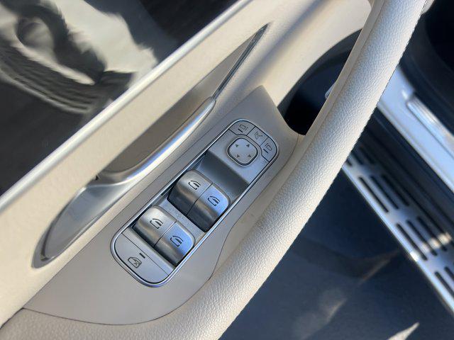 used 2023 Mercedes-Benz GLE 350 car, priced at $51,390