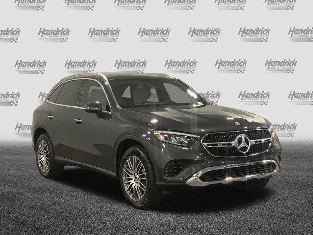 new 2024 Mercedes-Benz GLC 300 car, priced at $56,155