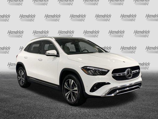 new 2025 Mercedes-Benz GLA 250 car, priced at $47,405