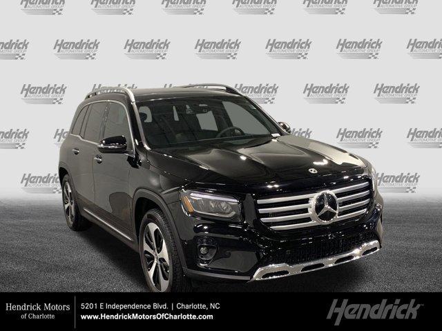 new 2024 Mercedes-Benz GLB 250 car, priced at $52,405