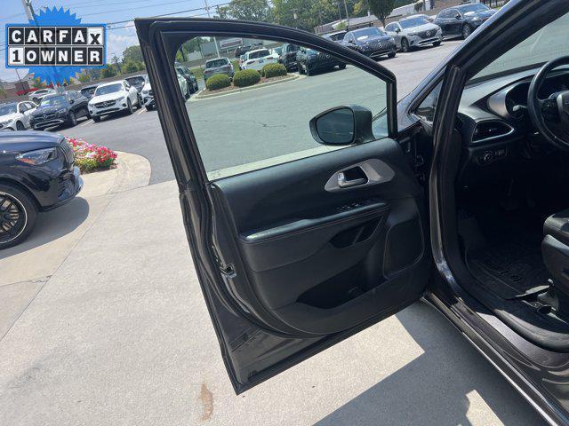 used 2018 Chrysler Pacifica car, priced at $16,790