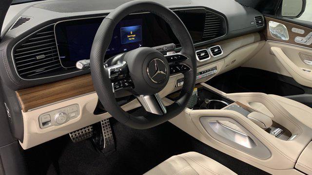 new 2025 Mercedes-Benz GLS 580 car, priced at $117,645