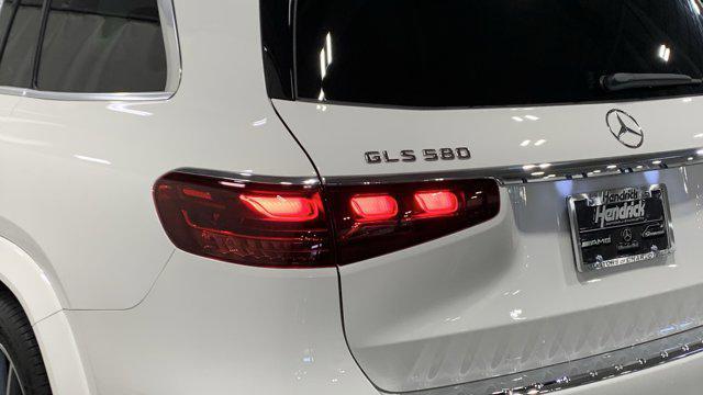 new 2025 Mercedes-Benz GLS 580 car, priced at $117,645
