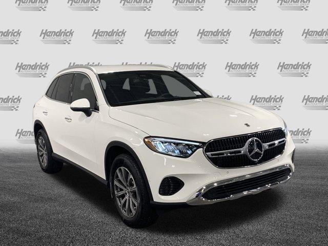 new 2024 Mercedes-Benz GLC 300 car, priced at $50,985