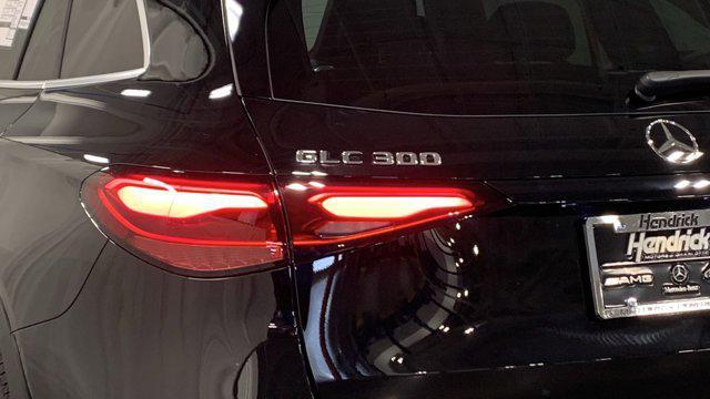 new 2025 Mercedes-Benz GLC 300 car, priced at $56,585