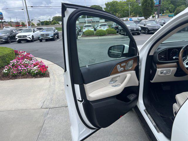 used 2022 Mercedes-Benz GLE 350 car, priced at $45,690