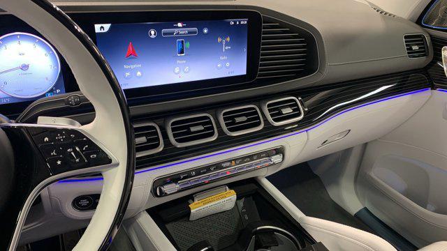 new 2025 Mercedes-Benz Maybach GLS 600 car, priced at $203,750
