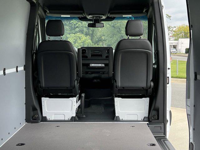 new 2024 Mercedes-Benz Sprinter 2500 car, priced at $66,718