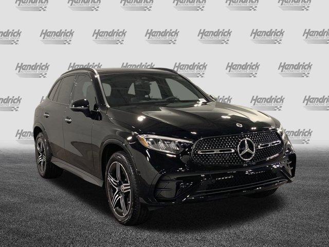 new 2024 Mercedes-Benz GLC 300 car, priced at $58,355