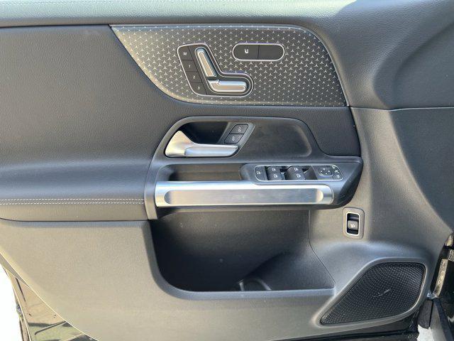 new 2026 Mercedes-Benz GLB 250 car, priced at $51,815