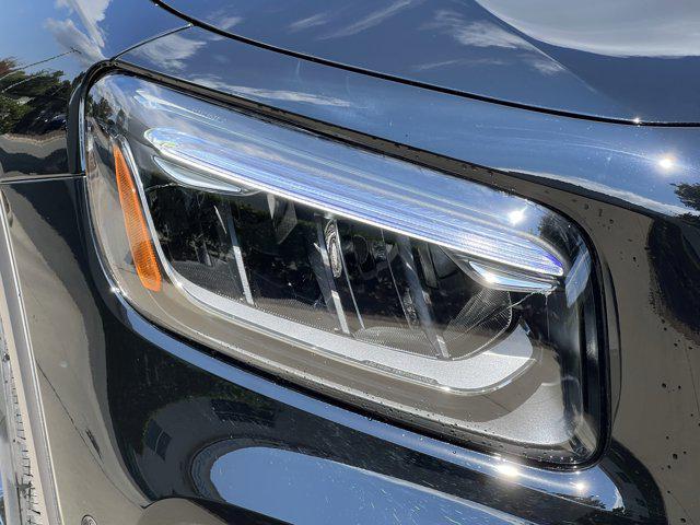 new 2026 Mercedes-Benz GLB 250 car, priced at $51,815