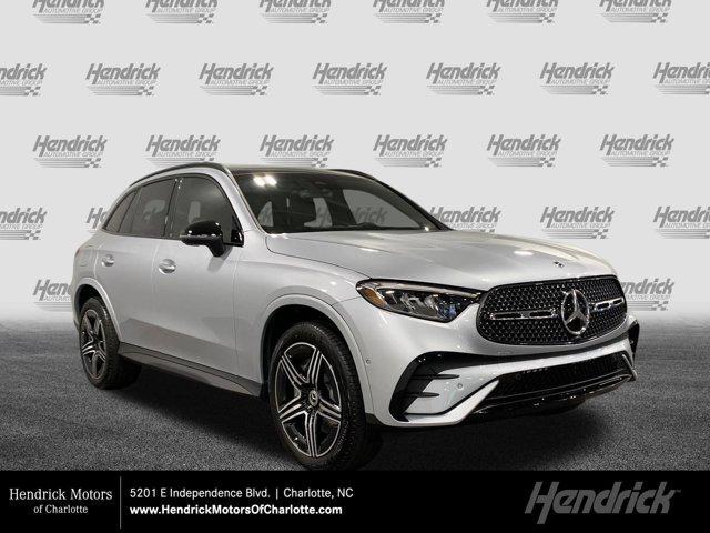 new 2024 Mercedes-Benz GLC 300 car, priced at $57,010