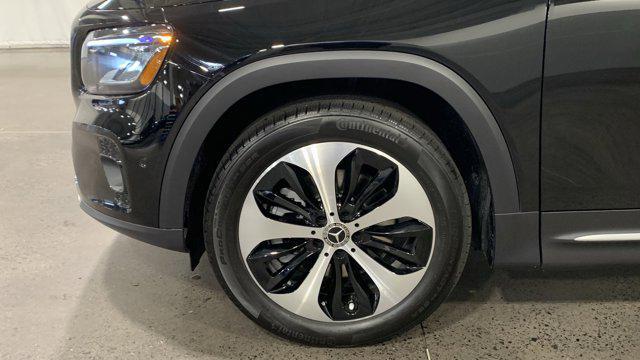 new 2025 Mercedes-Benz GLB 250 car, priced at $50,905