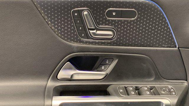 new 2025 Mercedes-Benz GLB 250 car, priced at $50,905