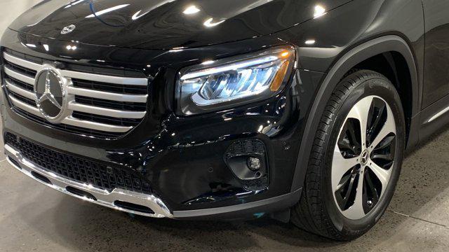 new 2025 Mercedes-Benz GLB 250 car, priced at $50,905