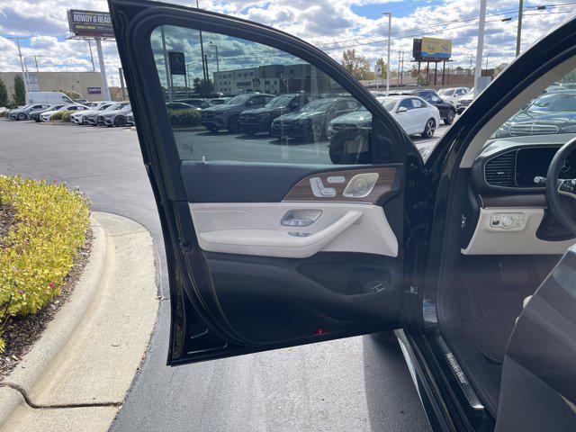 used 2024 Mercedes-Benz GLE 350 car, priced at $63,990