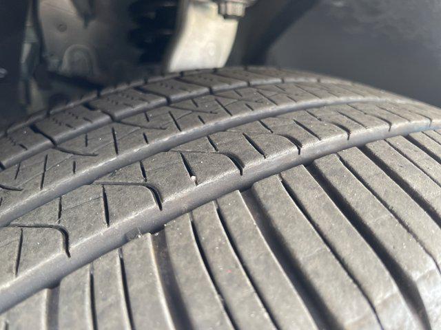 used 2024 Mercedes-Benz GLE 350 car, priced at $63,990