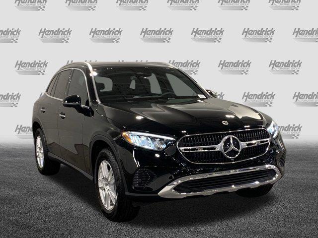 new 2025 Mercedes-Benz GLC 300 car, priced at $53,085