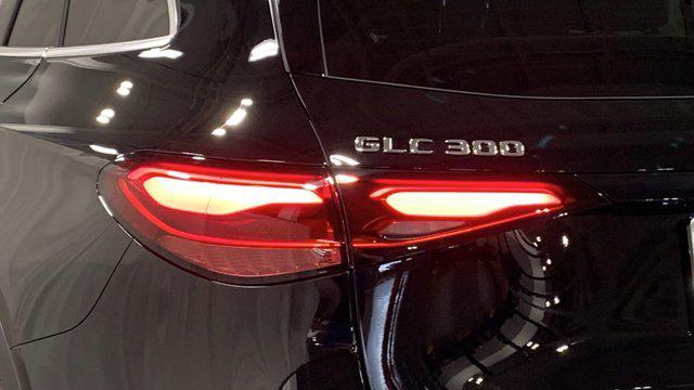 new 2025 Mercedes-Benz GLC 300 car, priced at $53,085