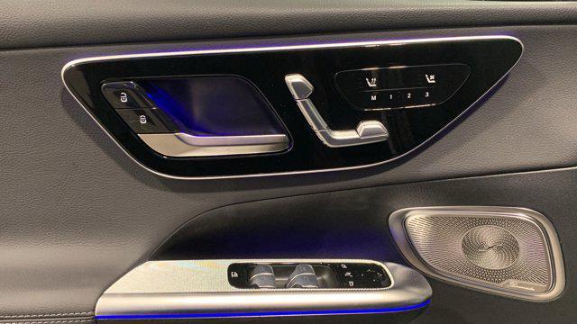 new 2025 Mercedes-Benz GLC 300 car, priced at $53,085