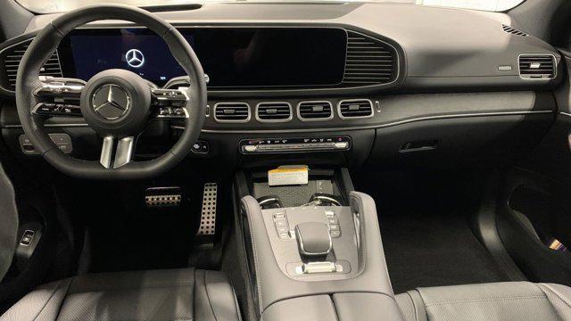 new 2025 Mercedes-Benz GLS 450 car, priced at $102,595