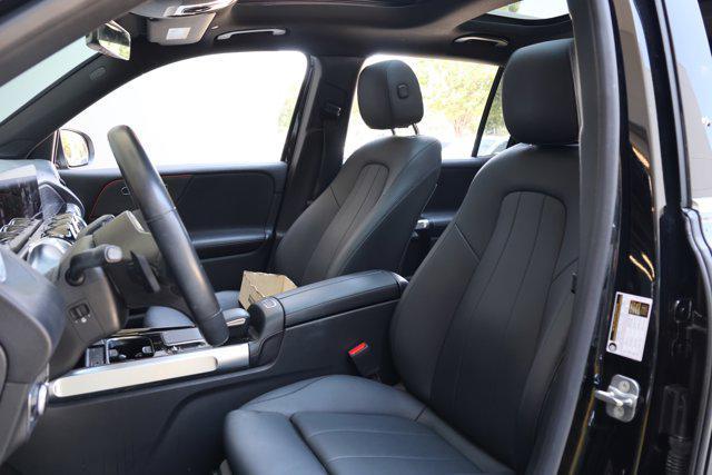 used 2023 Mercedes-Benz GLB 250 car, priced at $31,990