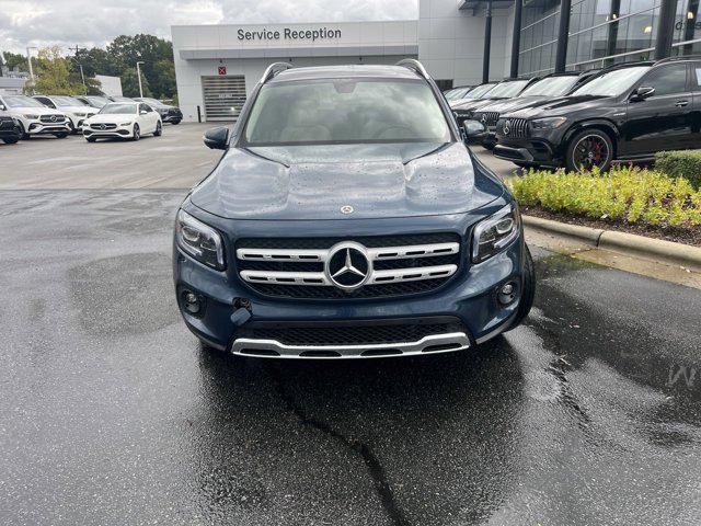 used 2020 Mercedes-Benz GLB 250 car, priced at $27,590