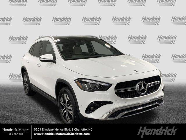 new 2024 Mercedes-Benz GLA 250 car, priced at $48,405