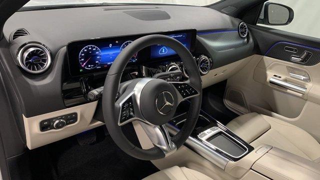 new 2024 Mercedes-Benz GLA 250 car, priced at $48,405