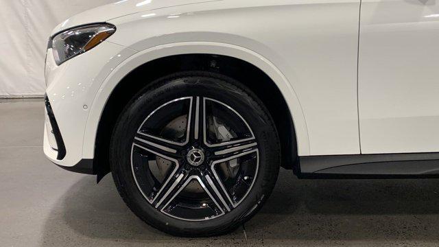 new 2024 Mercedes-Benz GLC 300 car, priced at $56,085