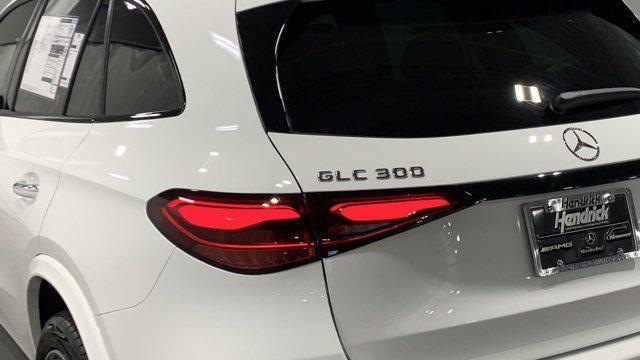 new 2024 Mercedes-Benz GLC 300 car, priced at $56,085