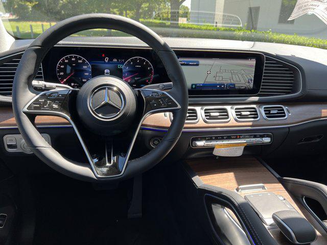 new 2026 Mercedes-Benz GLS 450 car, priced at $97,505
