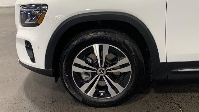 new 2025 Mercedes-Benz GLB 250 car, priced at $51,705