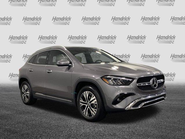 new 2025 Mercedes-Benz GLA 250 car, priced at $47,700