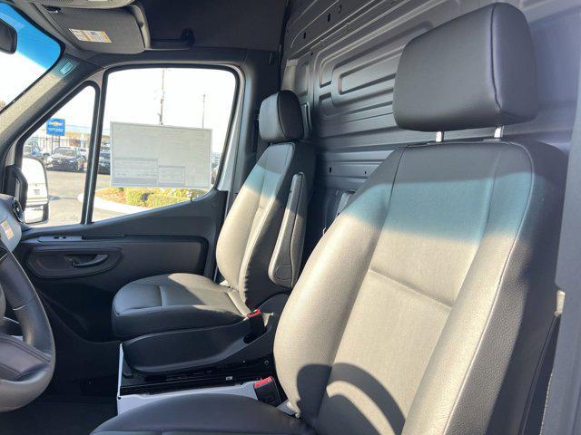 new 2025 Mercedes-Benz Sprinter 2500 car, priced at $64,367