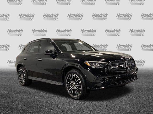 new 2024 Mercedes-Benz GLC 300 car, priced at $56,930