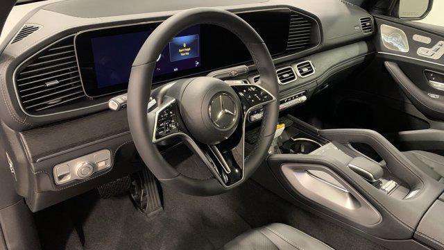 new 2025 Mercedes-Benz GLS 450 car, priced at $93,315