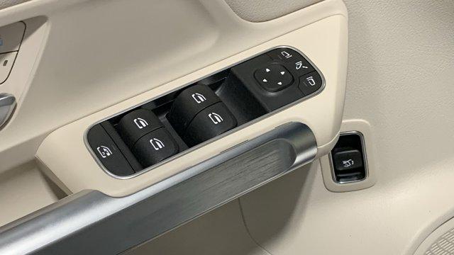 new 2025 Mercedes-Benz GLB 250 car, priced at $47,145