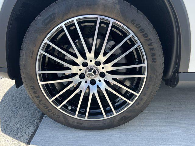 used 2024 Mercedes-Benz GLC 300 car, priced at $50,990