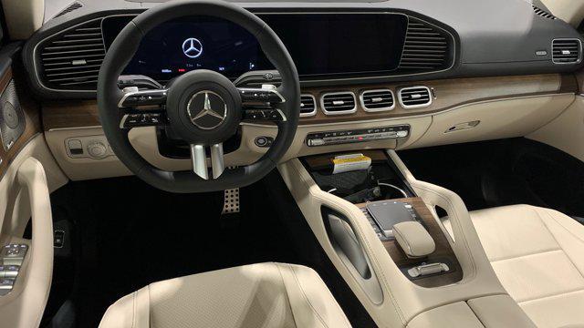 new 2025 Mercedes-Benz GLS 450 car, priced at $96,815