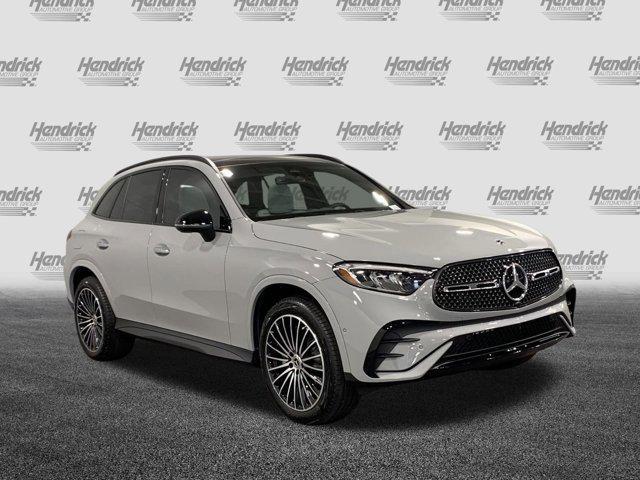 new 2025 Mercedes-Benz GLC 300 car, priced at $60,255