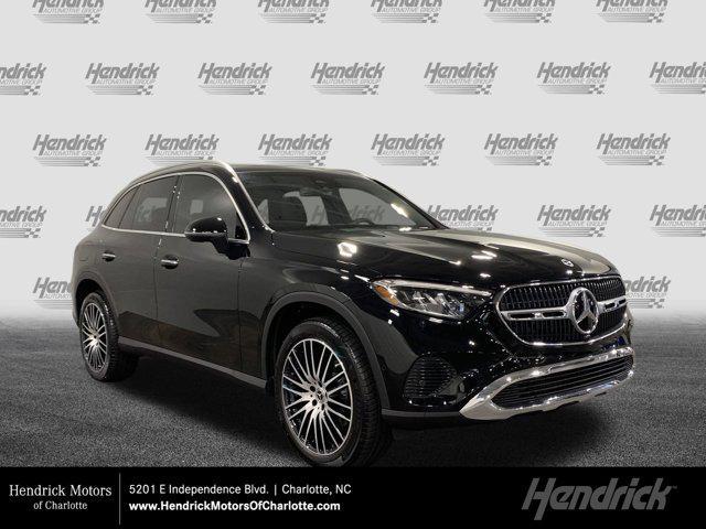 new 2024 Mercedes-Benz GLC 300 car, priced at $53,305