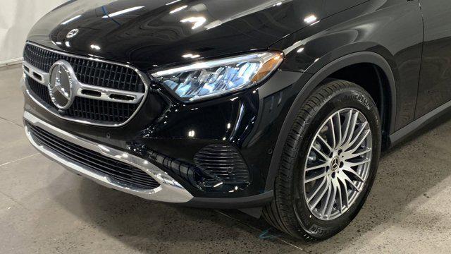 new 2025 Mercedes-Benz GLC 300 car, priced at $52,915