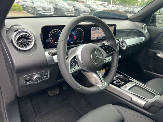 new 2024 Mercedes-Benz GLB 250 car, priced at $51,355