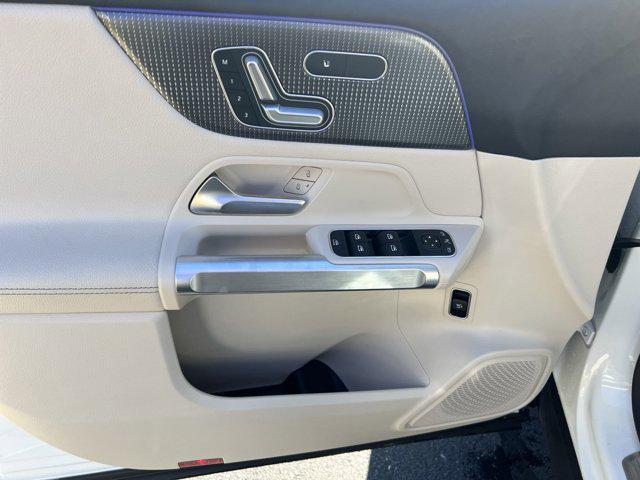 used 2021 Mercedes-Benz GLB 250 car, priced at $19,990