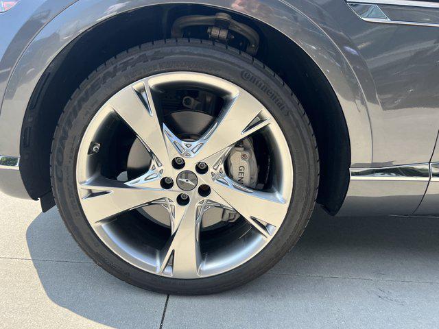 used 2022 Genesis GV80 car, priced at $40,390