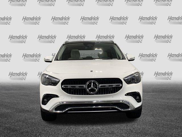 new 2025 Mercedes-Benz GLA 250 car, priced at $47,275