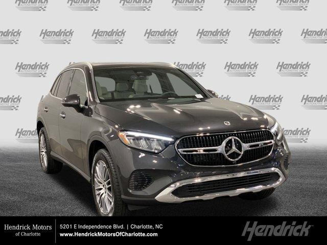 new 2024 Mercedes-Benz GLC 300 car, priced at $53,960